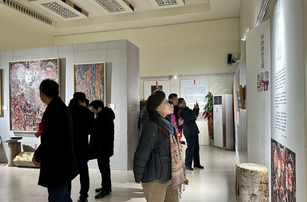 渠水印记·李建武美术作品展在怀化市博物馆开展