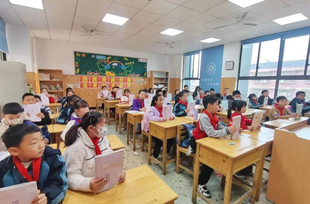 雨花区雨花实验第二小学大队部开展劳动技能大赛