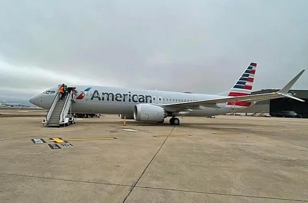 美联邦航空管理局要求波音737 MAX 9型客机继续停飞