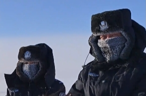 “冰雪妆”​“泥土妆”“黄沙妆”…...火遍全网！