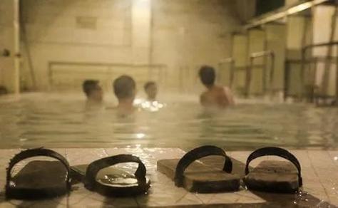 “搓到抛光”的东北搓澡火了 专家提醒两类人群不适合