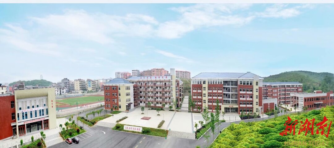 湖南省书香校园建设访谈隆回县九龙学校让书香成为校园的味道