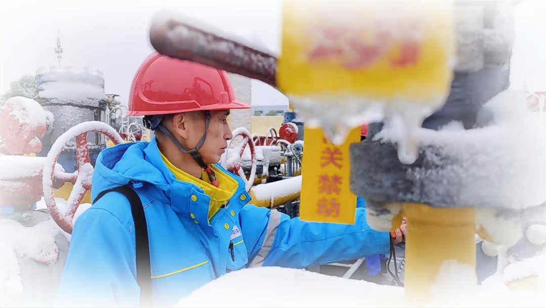 大雪之下 中国石油气暖三湘
