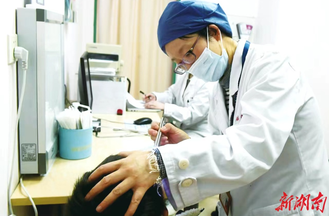 上海儿科专家呼吁：关注流感，也要关注婴幼儿易感的呼吸道合胞病毒