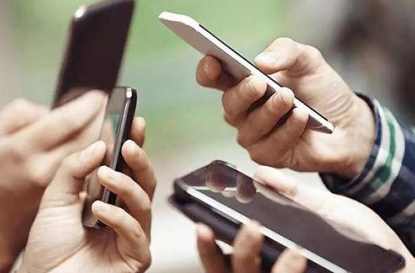 警惕网络流行语冒犯化发展趋势侵害未成年人