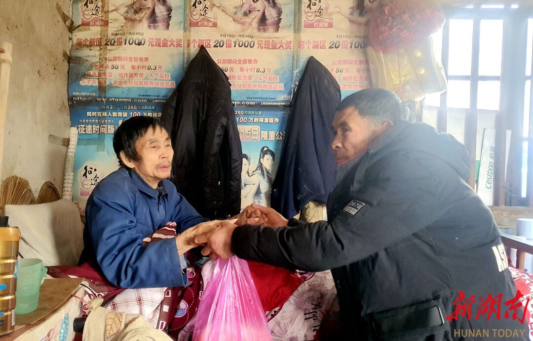 郑佰平:勤劳致富不忘乡邻_邵阳头条网