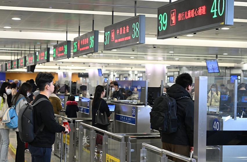 春节全国口岸日均通关将达180万人次，较去年春节增加约3.3倍