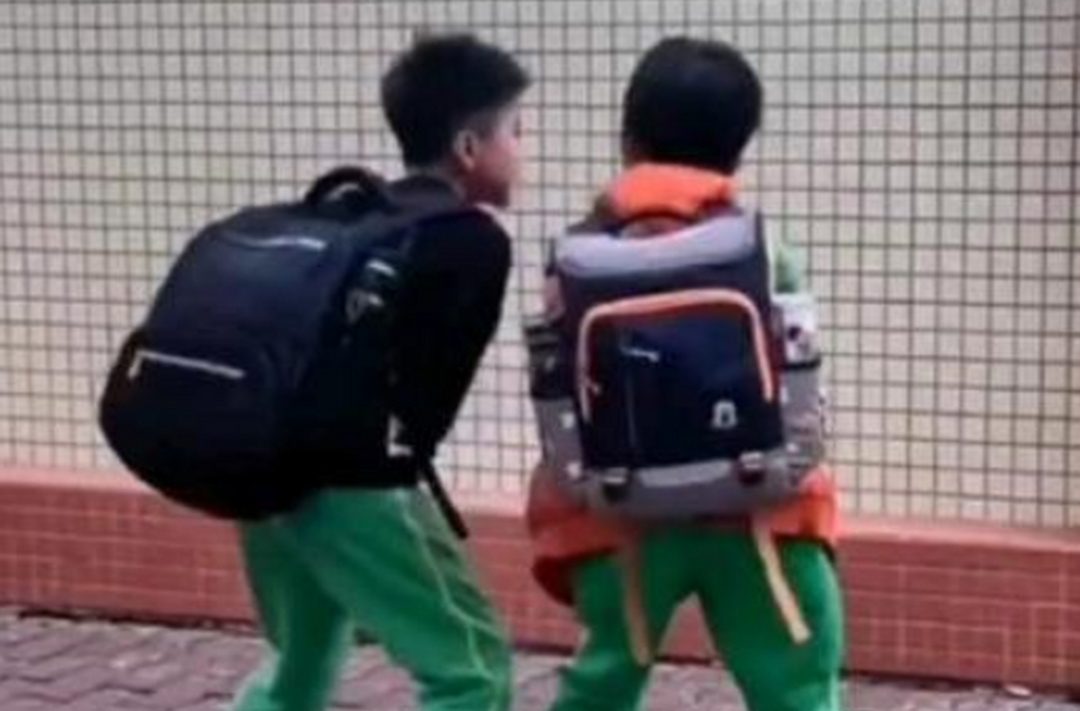 孩子满嘴网络梗，家长该担忧吗？