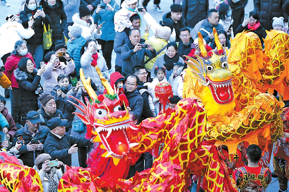 假期游园年味浓 2月10日北京接待游客136.1万人次