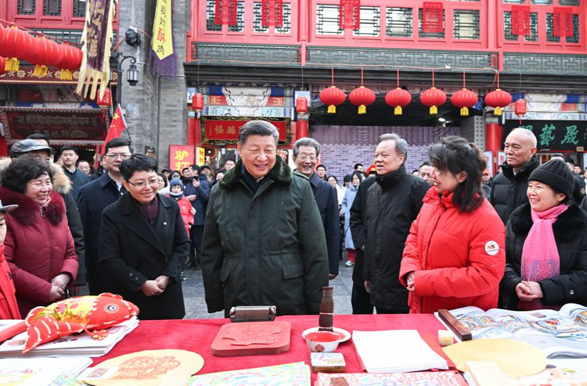 跟着总书记看中国｜ 温暖中国年 情满江湖间