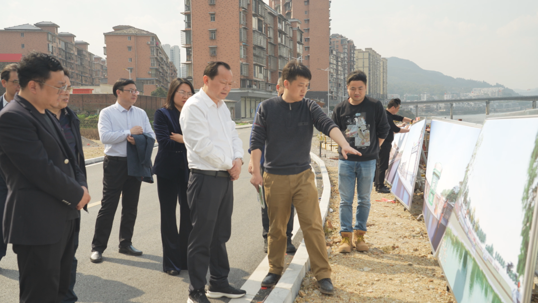 刘晓明：锚定目标 对标要求 确保洪江古商城国家AAAAA级旅游景区创建成功