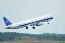 长沙直飞新加坡仅659元，国内游单程最低180元！网友：好便宜