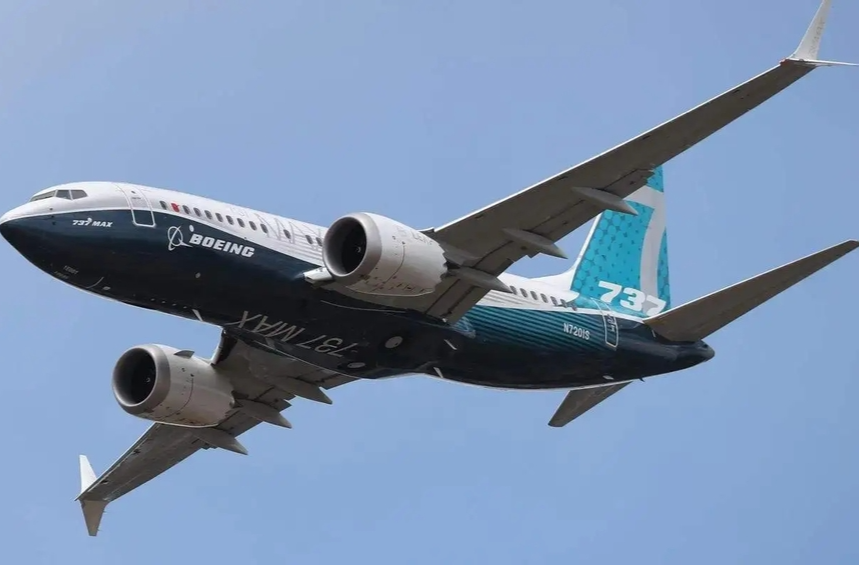波音公司替换737 MAX项目负责人