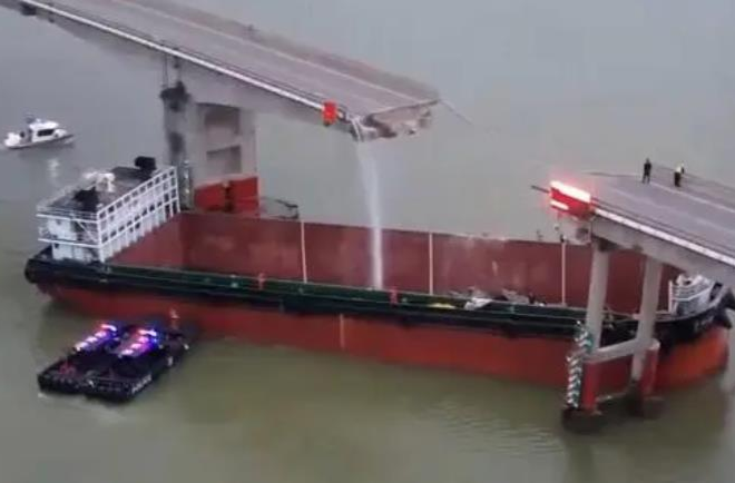 愿平安！广州沥心沙大桥事故致2死1伤3人失联