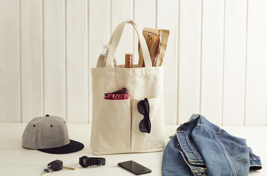 奶茶袋怎么突然变成大热“时尚单品”了？