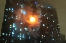 突发！南京一小区发生火灾，已致4人死亡
