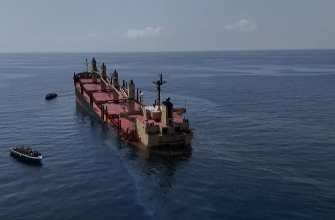 一艘在紅海遇襲英國貨輪面臨沉沒風險