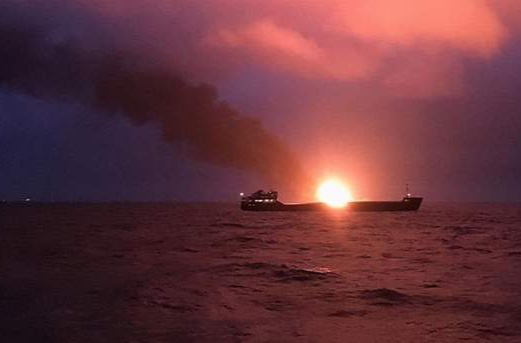 也门胡塞武装称过去数月在红海和阿拉伯海袭击54艘船只