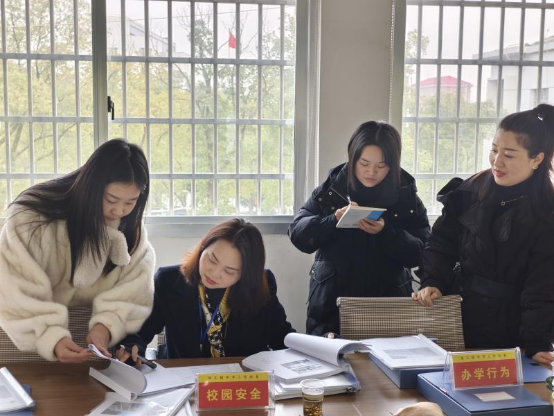 汉寿县中心幼儿园迎春季开学工作检查
