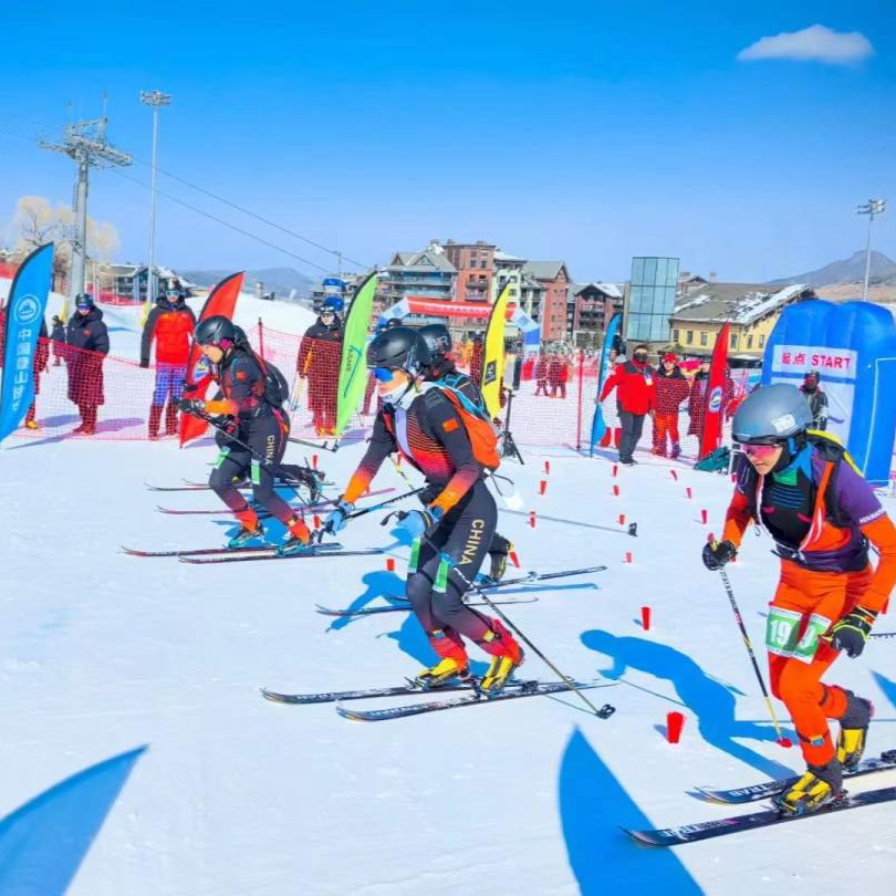 祝贺！滑雪登山亚锦赛中国队包揽7金