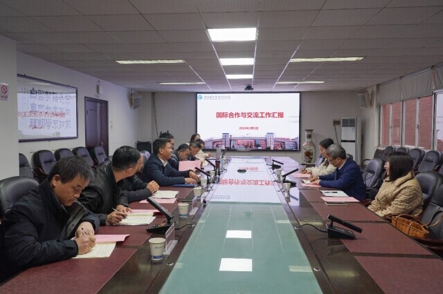 省教育厅国际交流处在湖南机电职院开展调研