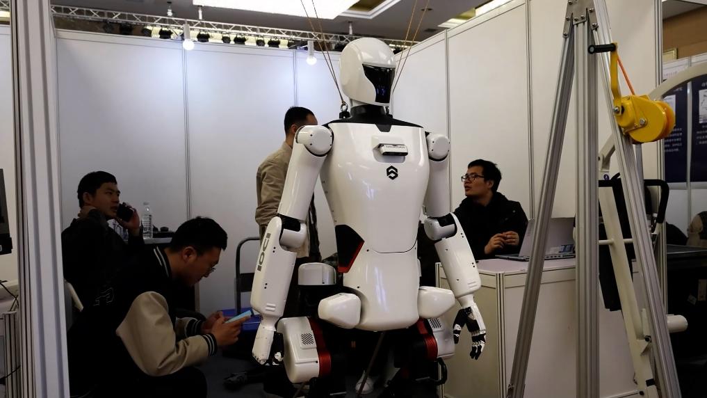 从北京人形机器人大赛看人工智能发展新成果