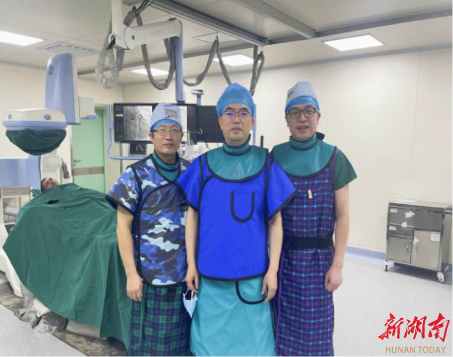 永州蓝山县中心医院成功完成两例冠状动脉慢性闭塞（CTO）介入术