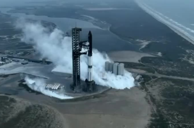 SpaceX“星舟”第三次试射 二度穿越大气层时失联