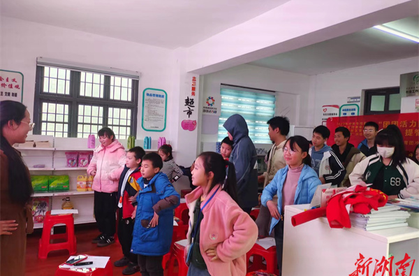 教育丨永州二中：春风送暖润心灵 健康教育促成长