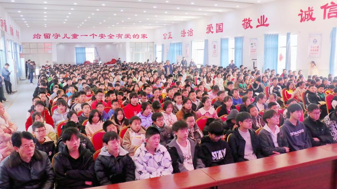 湖南生态文明公益大讲堂走进祁东县启航学校，为700名乡村留守儿童宣讲