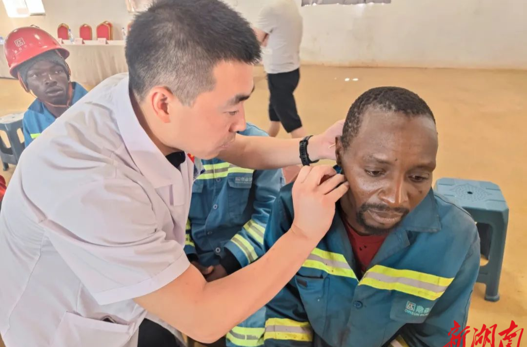 援非医师王志明：为津巴布韦打造一支带不走的医疗队