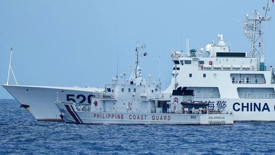 驻菲律宾使馆就菲方派船只非法侵闯仁爱礁实施运补向菲外交部提出严正交涉