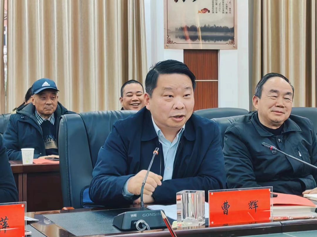 湖南诗词曹辉如何在文学创作中传承湖湘文化的精髓