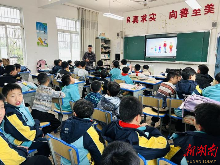 长沙县江背镇梅花中学图片