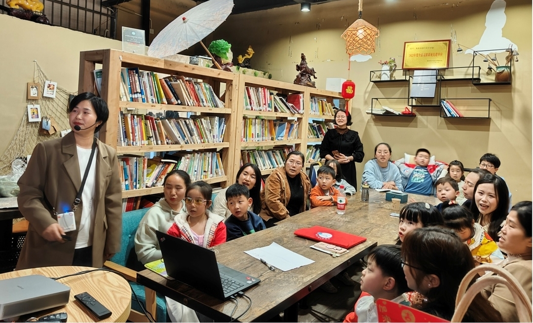 衡南县清华小学开展“小种子·大梦想”亲子共读活动