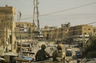美军对叙利亚东部代尔祖尔省发动袭击