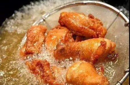 研究发现：长期食用复炸油会导致神经退变