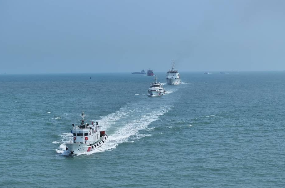 海事部门在台湾海峡西侧水域开展联合巡航活动