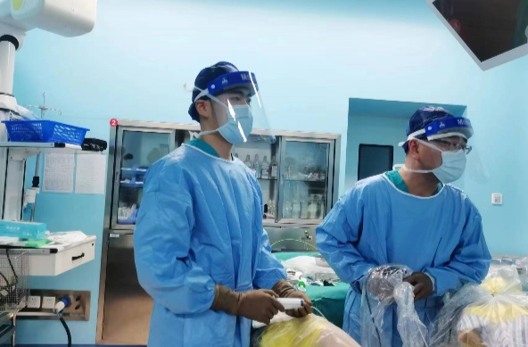 助尿路梗阻患者一路畅通 长沙市第一医院完成湖南首例尿道金属支架044TW置入术