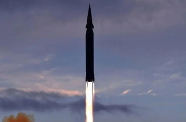 朝鲜宣布试射高超音速弹道导弹
