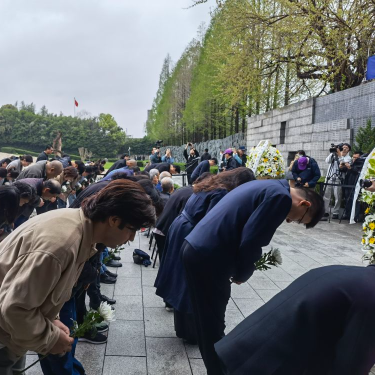 南京大屠杀死难者清明祭，幸存者仅剩36人