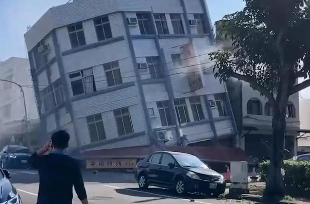 台湾花莲强震已致9人死亡1038人受伤