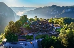 湘西州十八洞村入选“全国十佳”