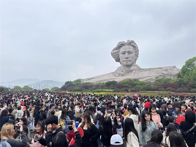 Changsha Receives Over 390,000 Tourist Visits During Qingming Festival Holiday
