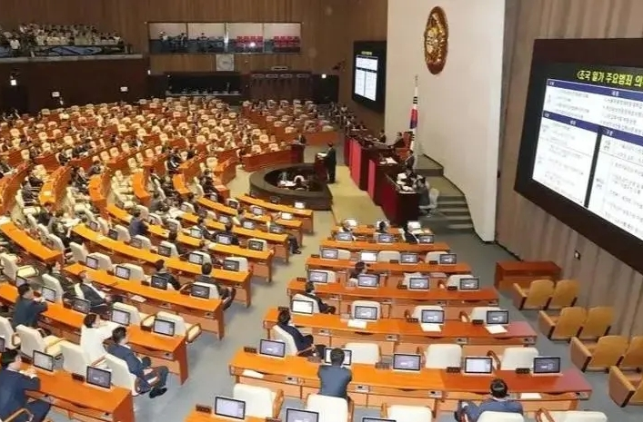 韩国第22届国会议员选举投票正式开始
