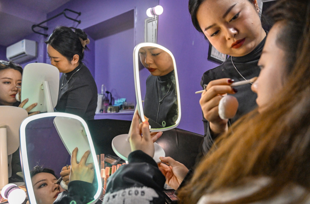 河南鹿邑县化妆刷产量占全国市场一半，产业链年销售额超130亿元—— 一个农业县的“美丽产业”