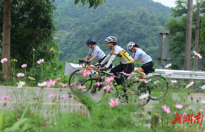宁乡至张家界国家森林公园300公里自行车骑行挑战赛5月18日举行