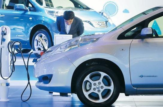人民日报任平文章：从新能源汽车看高质量发展
