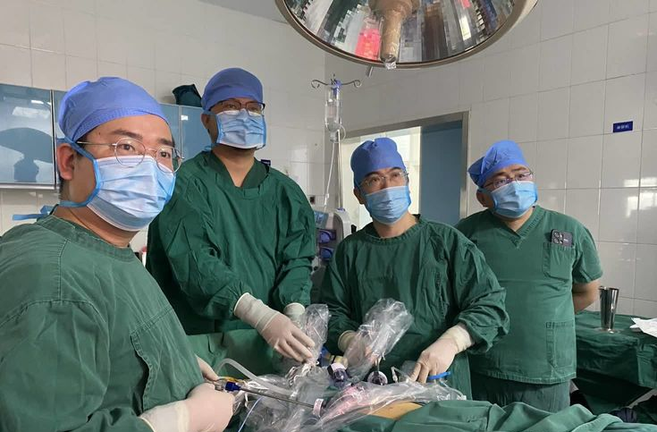 湘西州肿瘤医院成功开展腹腔镜下前列腺癌根治术