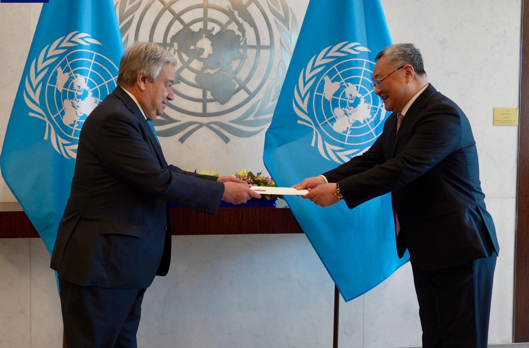 傅聪履新中国常驻联合国代表 向古特雷斯递交全权证书